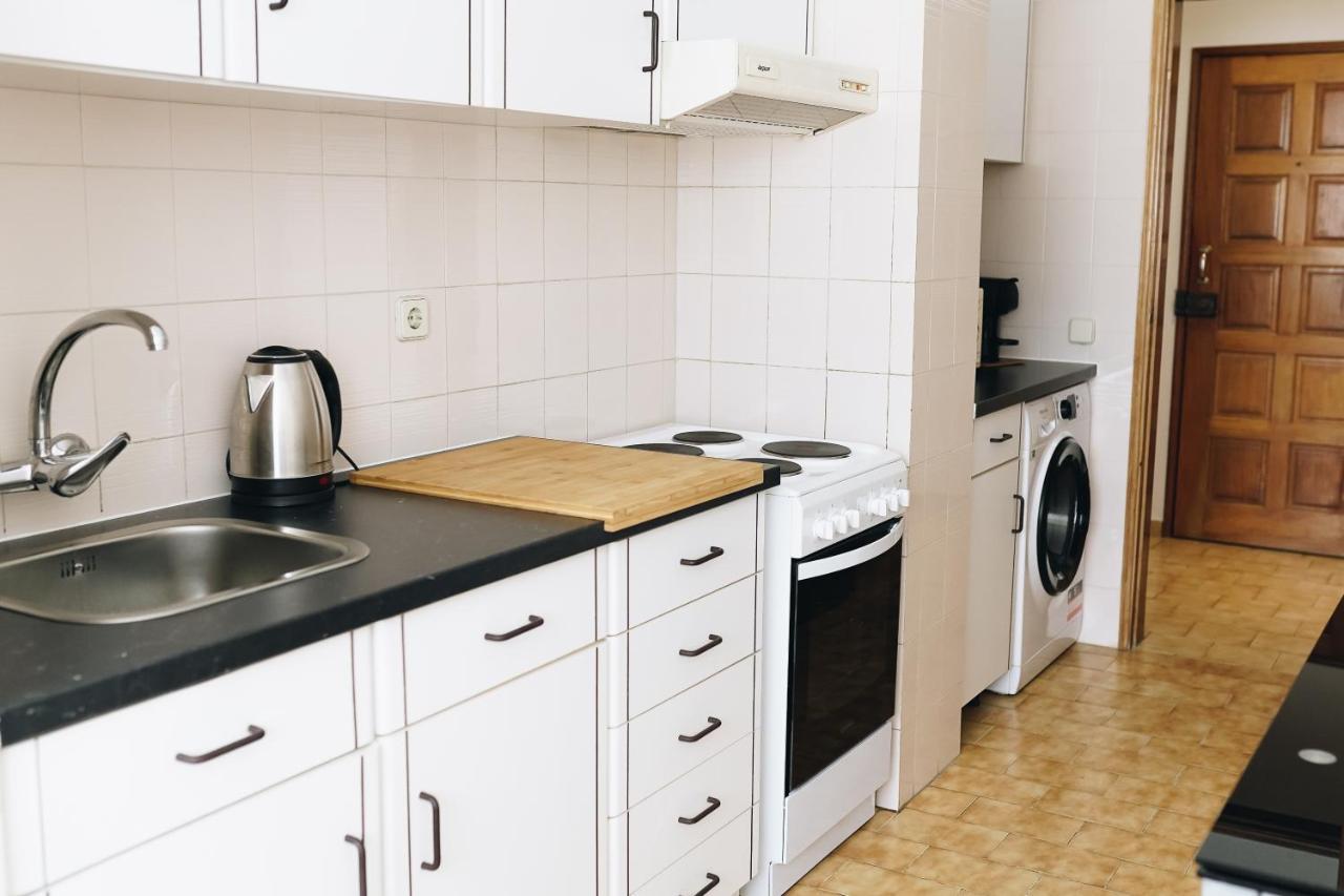 Host Wise - Sweet & Sunny Flat - Ace Location Apartment กัวเตย์รา ภายนอก รูปภาพ