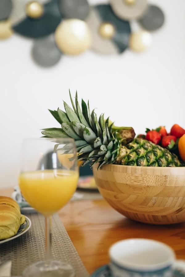 Host Wise - Sweet & Sunny Flat - Ace Location Apartment กัวเตย์รา ภายนอก รูปภาพ